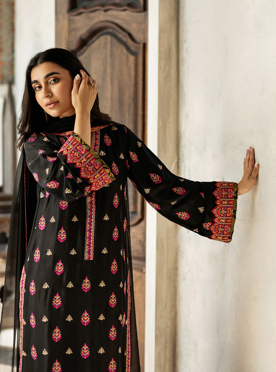 Black Orchid Kashmiri Embroidery - Image 2