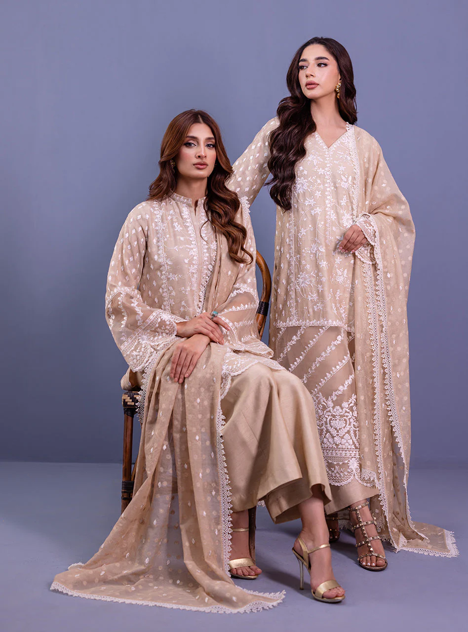 Meerab - Image 6